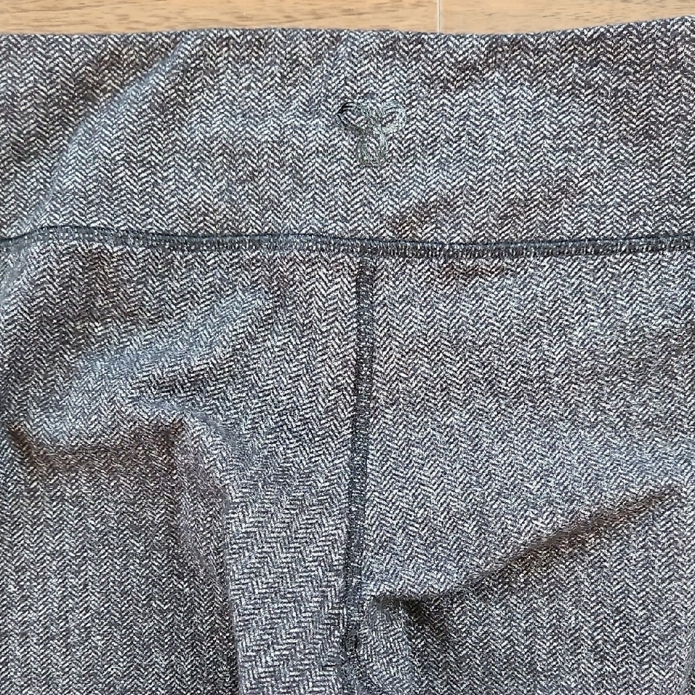 TNA herringbone Leggings - Picture 4 of 4